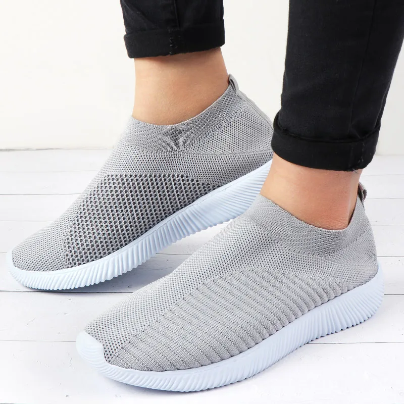 

Fashion Sneakers Women Shoes Flying Platform Casual Shoes Women Sneakers Slip On Basket Femme Trainers Mesh Flats Zapatillas
