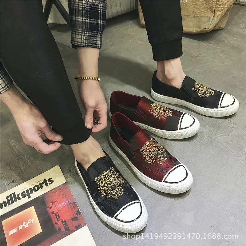 

Spring and Summer New Fashion Men's Shoes