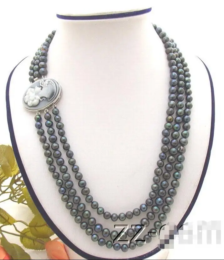 

Free Shipping >>3Strds Black Round Pearl Necklace-Cameo Clasp