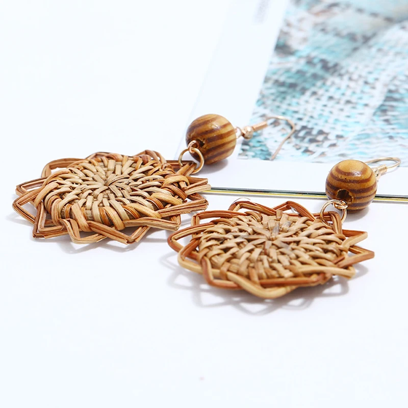 9577011655_873398036