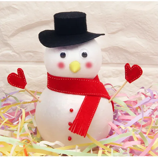 новогодняя поделка из пенопластового шарика. интересный снеговик своими руками из пенопластовых. снеговик поделка из пенопластовых шаров. снеговик из шариков пенопласта. снеговик из шариков пенопласта.