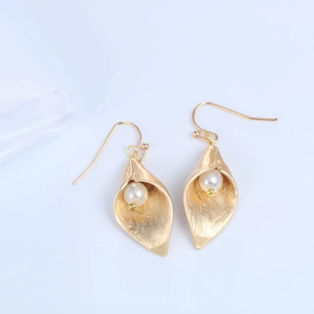 Long Petunia Lily Flower Drop Earrings For Women Girls Jewelry Earring Female Models Wedding Bridal Bridemaid Gifts Accessaries