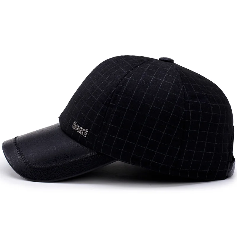 

Casual style baseball cap, shade type, essential models