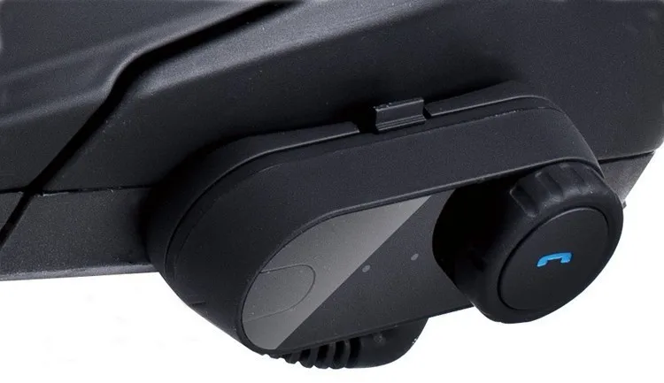 1PCS New Version 800M Bluetooth Interphone Headset Moto Motorcycle BT Full-duplex Helmet  Intercom For 2Riders Intercom with FM (12)