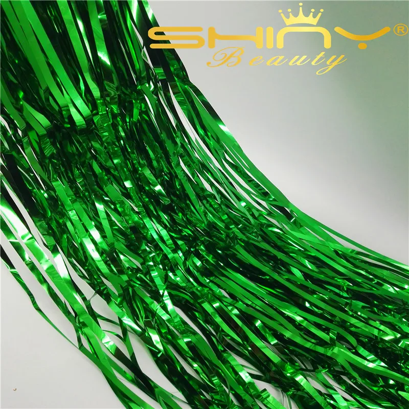 3x10FT foil fringe curtain04