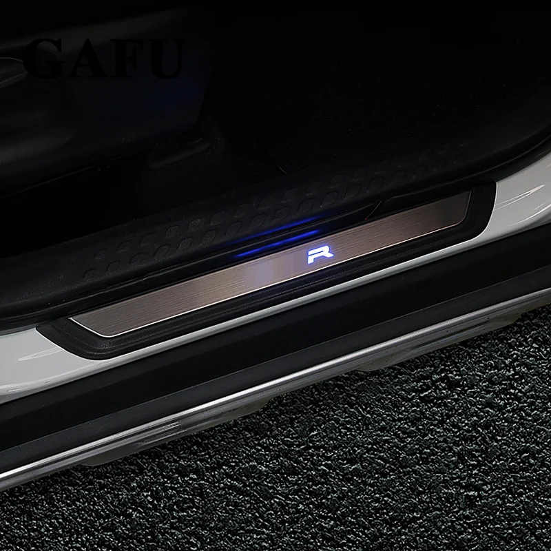 c-hr LED 02