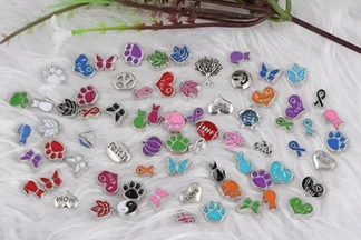 200pcs/lot Mixed Style Butterfly Heart Dog Paw Prints Assorted Floating Charms For Glass Locket Jewelry Accessories DIY A685 | Украшения и