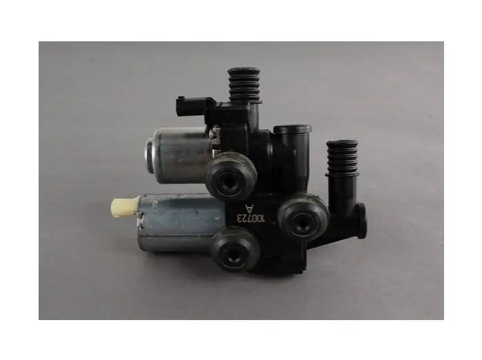 

Heater Control Valve with Auxiliary Water Pump for BMW E46 X3 318i Z3 M3 64118369807