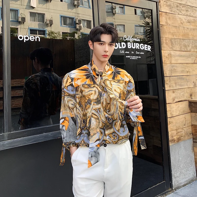 

Men Harajuku Streetwear Casual Party Dress Shirt Male Vintage Pattern Print Tie Bow Collar Ribbons Loose Fashion Casual Shirt