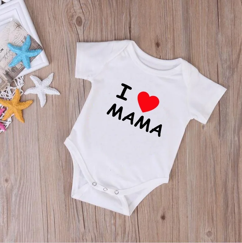 Детское боди с коротким рукавом I LOVE MAMA & PAPA очень милое для новорожденных