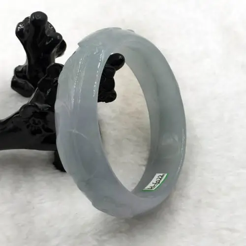 

3006 China Beautiful Hand-carved Green Jadeite Jade Gems Bracelet Bangle