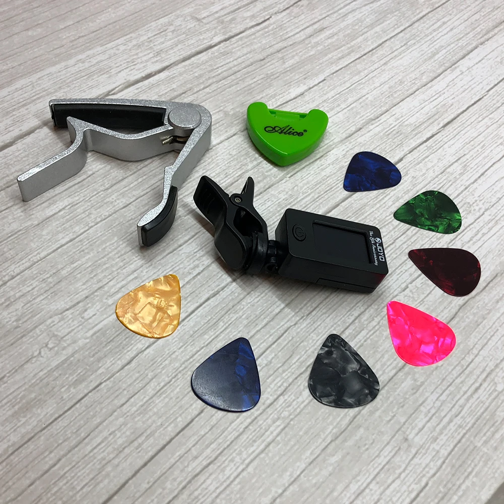 Kit de herramienta de la Guitarra sintonizador + Capo + llavero titular + 7 celuloide escoge ajuste Capotraste mediador caso Guitarra piezas accesorios Kit de herramienta de la Guitarra sintonizador + Capo + llavero titular + 7 celuloide escoge ajuste Capotraste mediador caso Guitarra piezas accesorios