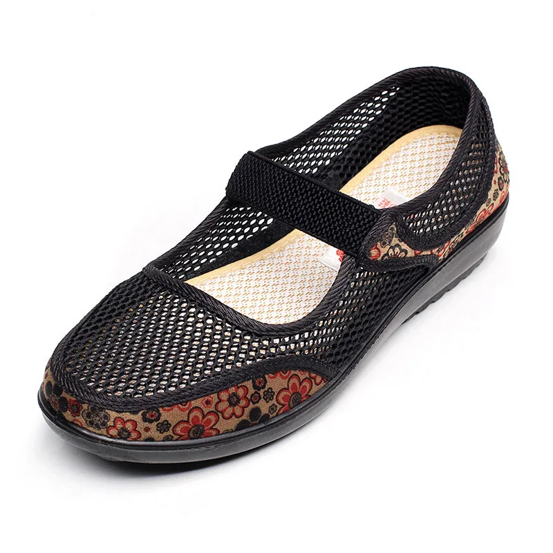 breathable flat shoes