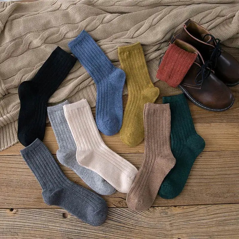 

High Quality warm socks winter 2019 Vintage Thick wool women socks solid color streetwear socks for women meias