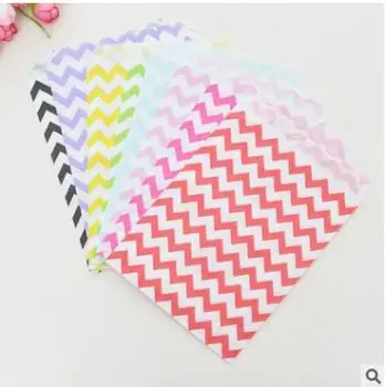 

60Pcs/Lot High Quality 5x7 Inch Kraft Paper Bag Chevron Popcorn Candy Decoration Wedding Favors And Gifts For Guests Kids Bags