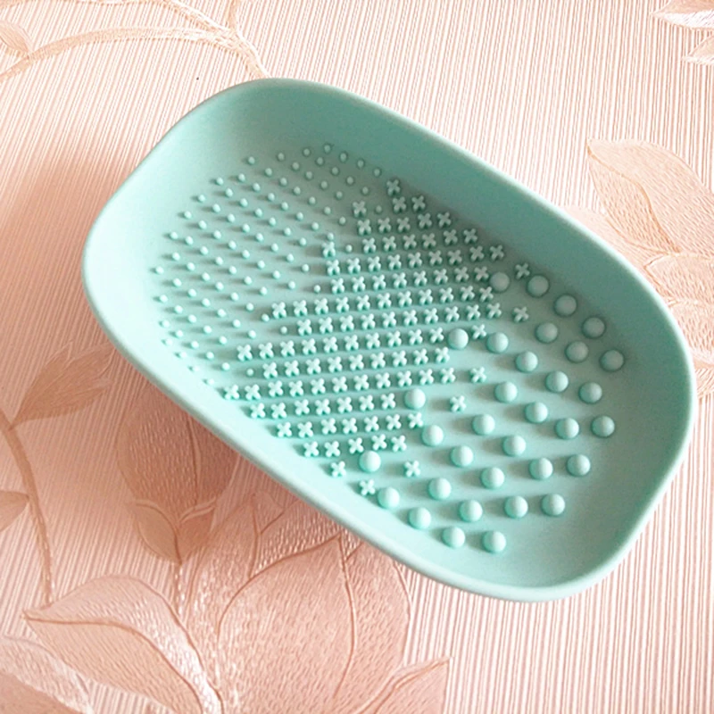 Soap-box-Shape-Silicone-Makeup-Brush-Cleaner-Washing-Gloves-Convenient-Models-Pad-Washing-Scrubber-Board-Cleaning (1)