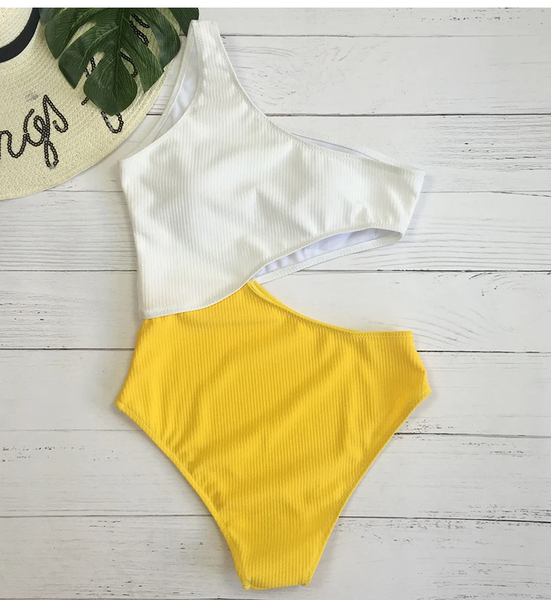 one piece swimsuit (2)