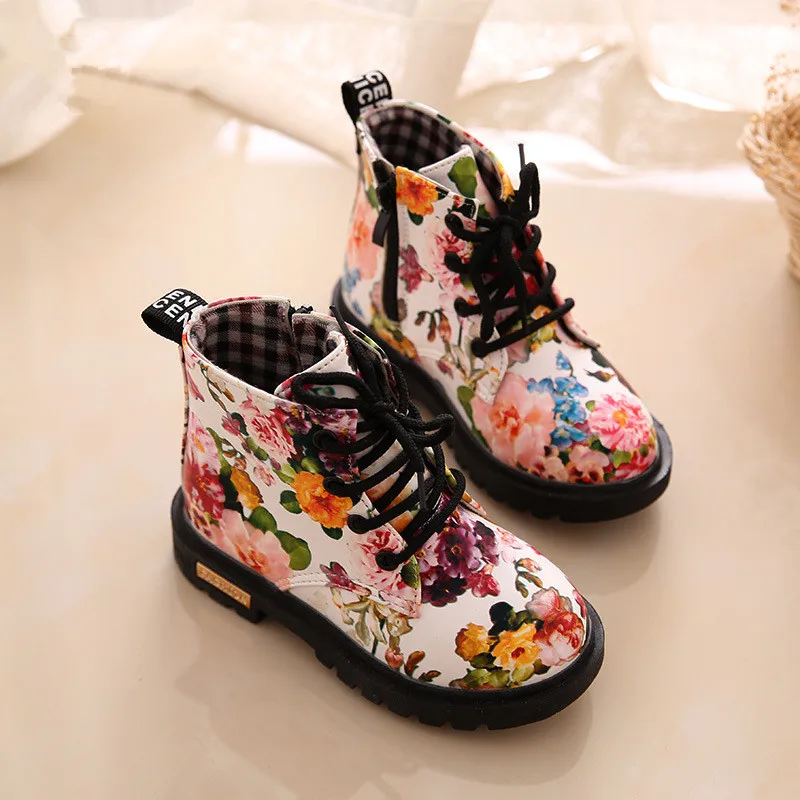 

2019 1 To 5 Years Old Baby Girls Top Quality Princess Casual Shoes With Soft Soles Non-Slip Flower Fashion Short Boots Children