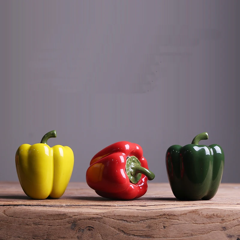 

Fun little green pepper ceramic mini sugar storage tank jar Creative vegetable modeling kitchen seasoning storage bottle