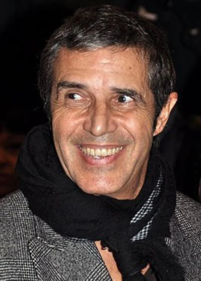 266px-Julien_Clerc_2011