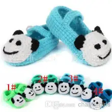 Обувь с рисунком панды; вязанная крючком обувь с цветочным рисунком для девочек; 4 цвета; обувь ручной работы для младенцев; обувь для малышей