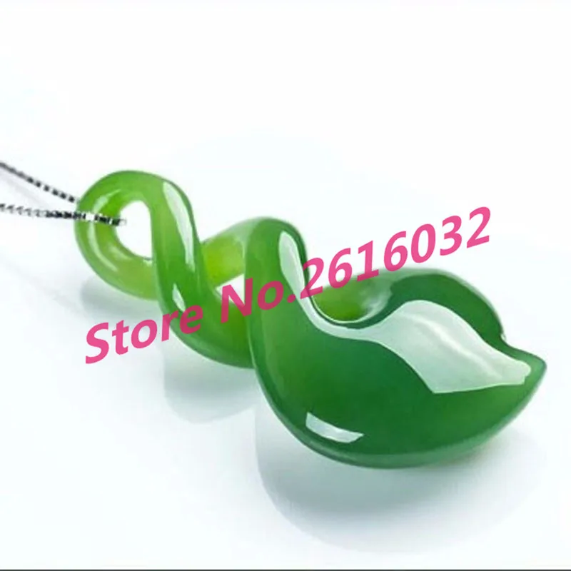 TNUKK-New-Zealand-Maori-Triple-Twist-Nephrite-stone-Pendant-Free-Shipping-Green-White-and-white (1)