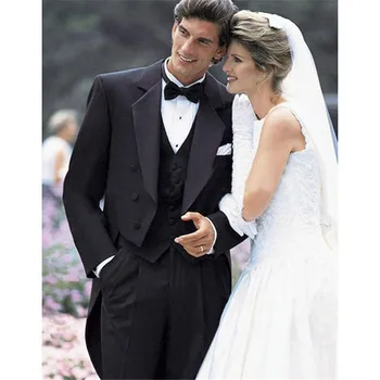 

2019 Gentlaman Style mens Suits Black Tailcoat Groom Tuxedos Notch Lapel Groomsmen Men Wedding suit (Jacket+Pants+Bow Tie+Vest