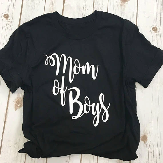 

Mom of Boys T-Shirt Letter Print Mama Graphic Tees Fashion Clothes T Shirt Summer Style Outfits Tshirt Tops