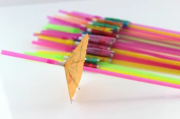 

50pcs/lot Cute 3D Umbrella Straw Hawaiian Environmental Reusable Kitchen Gadgets Bar Tools Flamingo Plastic Drinking Straws