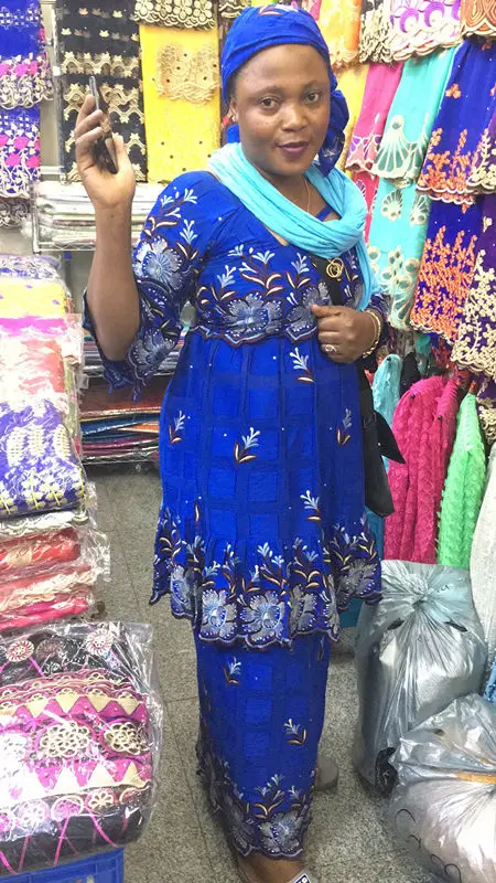 

High Quality royal blue color Swiss ALUMO voile laces African Lace Fabric Nigerian cotton Fabric with 2 yards chiffon Lace