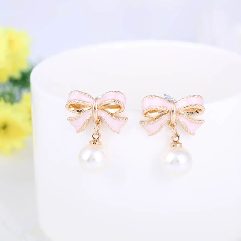

JIOFREE New pearl Bowknot Shape Clip on Earrings Without Piercing for Girls Simulated Pearl Earrings Christmas Gift Jewelry