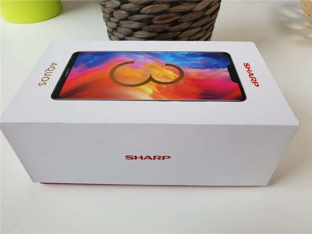 SHARP AQUOS S3 6,0-дюймовый FHD+ 4 ГБ ОЗУ 64 ГБ ПЗУ Snapdragon 630 Octa Core Android 8.0 12.0MP+ 13.0MP NFC с двумя камерами 3200 мАч