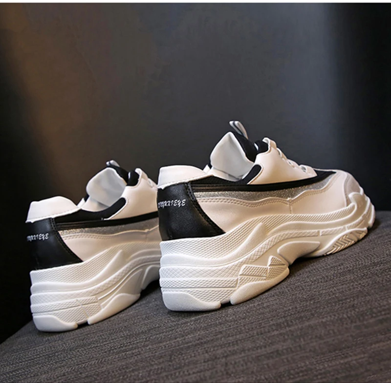 Летние женские кроссовки, Вулканизированная обувь, женские белые кроссовки на массивной платформе, украшенные вышивкой, Размеры 35-43, tenis feminino