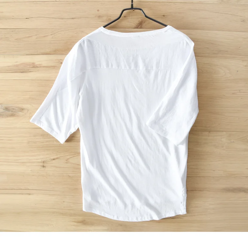 Men Cotton Linen Short Sleeve Tshirts White Small Fish Embroidery T Shirt Casual O-Neck Man Tees Y1702