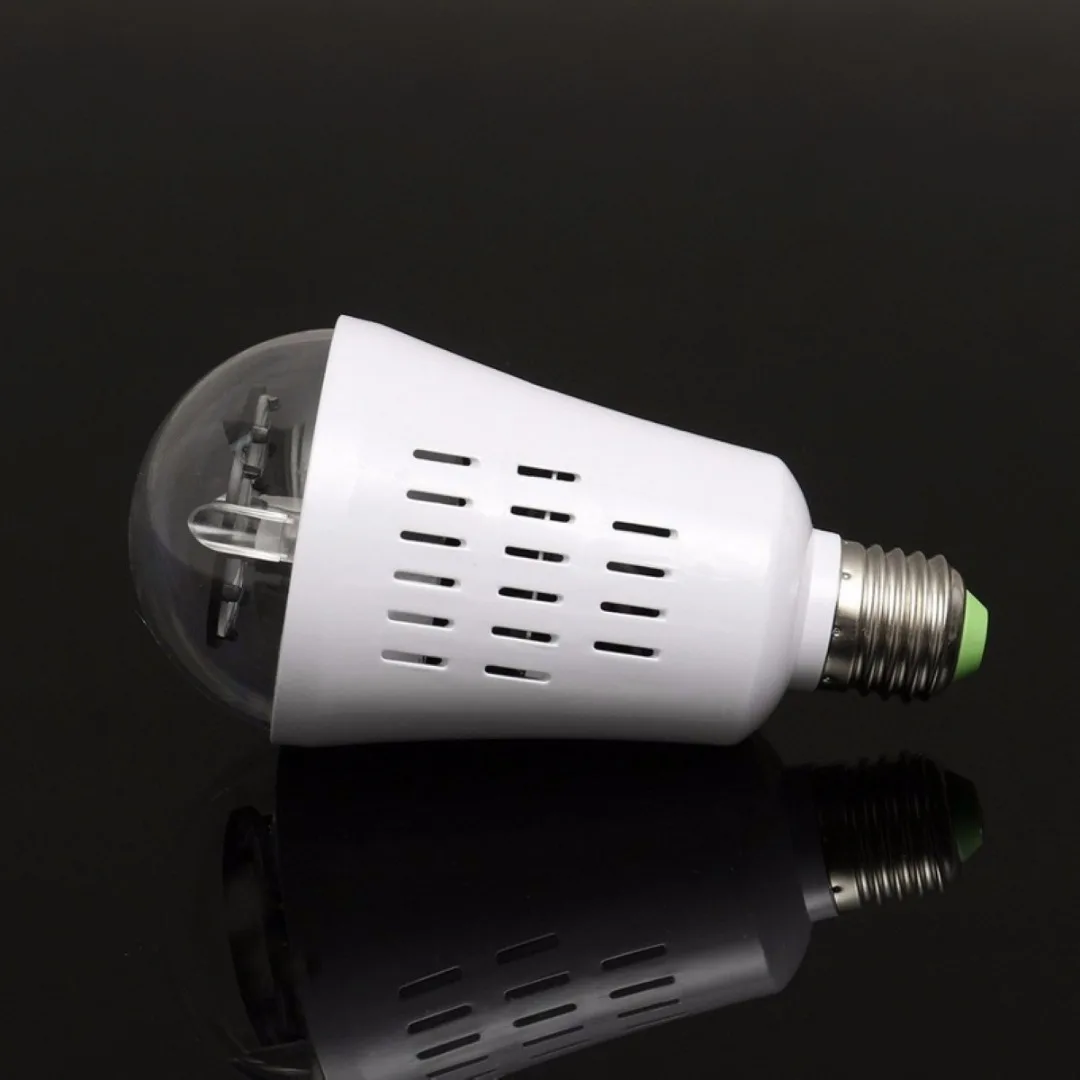 2019 Newest 4W 4 LED Moving Four Kinds Snowflake Xmas Landscape Laser Projector Lamp Bulb