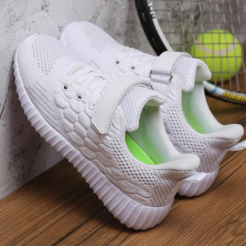 Весенний светильник, дышащие детские кроссовки, модная брендовая повседневная обувь для бега для мальчиков, удобная мягкая детская обувь, размер 28-39 - Цвет: White