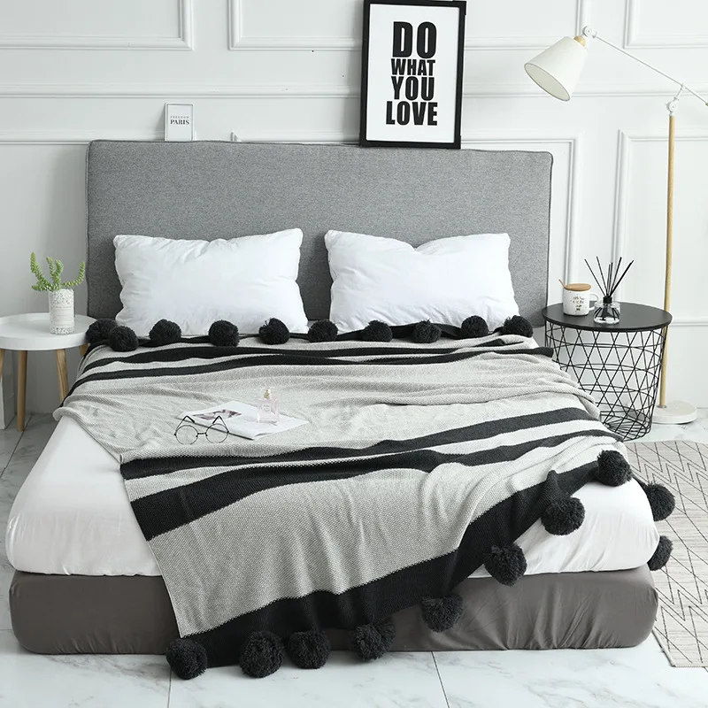 

Knitted Blanket Yarn Knit Casual Decorative Fringe Blanket Close-fitting Blanket With Ball Bed Covers Koc Cobertor Para Inverno