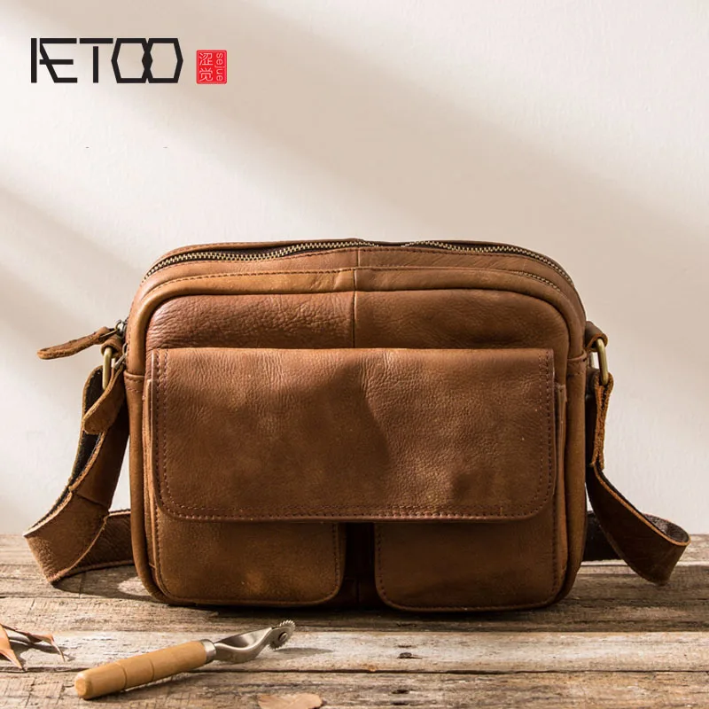 AETOO Original retro leather men's backpack simple hand-painted frosted leather shoulder bag cross package package
