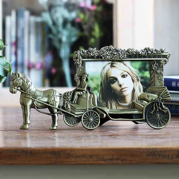 

New Creative metal Photo Frame restore ancient ways Carriage Shaped Pictures Frame Wedding Novelty Gift office home decor
