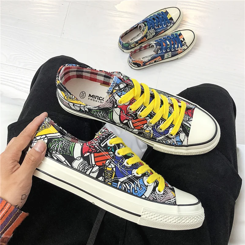 Painted Man Canvas Shoe Round Toe Fashion Loafers Outdoor Walking Shoes Super Lightweight Travel Shoes 2#15/15D50