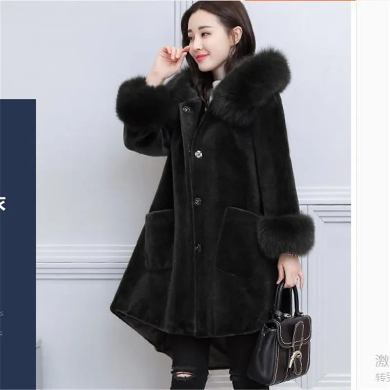 New Women Faux Fur Coats Jacket Winter Fur Coat Female 2018 Autumn & Winter Fox fur Collar Cloak Plus Size Fur Coat High Quality