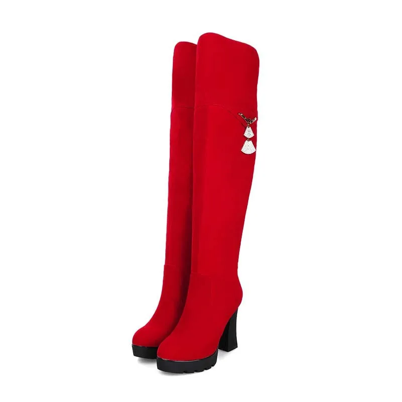 ENMAYLA/Новые модные и стильные Для женщин из искусственной замши; сапоги на платформе с высоким толстым каблуком Стразы Круглый носок Модные сапоги до колена; зимняя женская обувь - Цвет: Красный