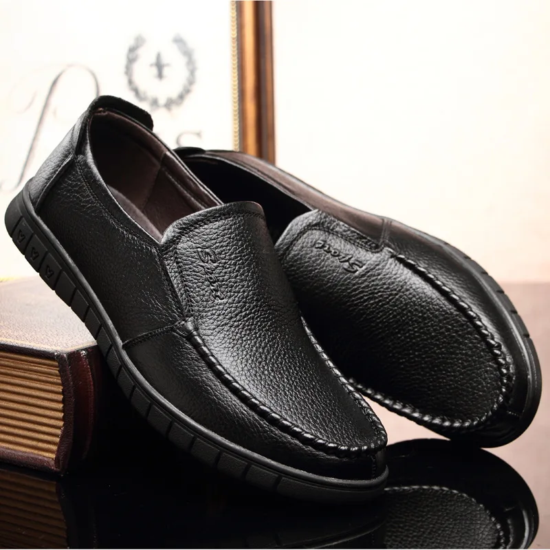 

Genuine Leather Men Casual Shoes Brand Mens Loafers Moccasins Breathable Slip on Black Driving Shoes H412
