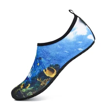 Мягкая обувь для воды летняя непромокаемая обувь Мужские дышащие пляжные сандалии Женская быстросохнущая обувь без пятки носки для купания