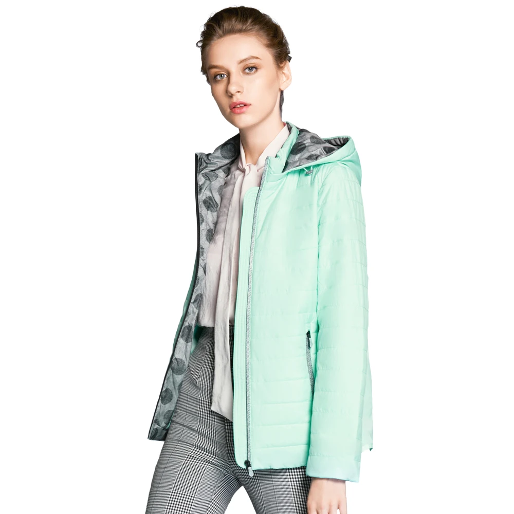 ICEbear 2018 new autumn women coat cotton fashion ladies jacket high quality autumn jacket detachable hat brand coat GWC18038D цена ICEbear 2018 new autumn women coat cotton fashion ladies jacket high quality autumn jacket detachable hat brand coat GWC18038D цены онлайн