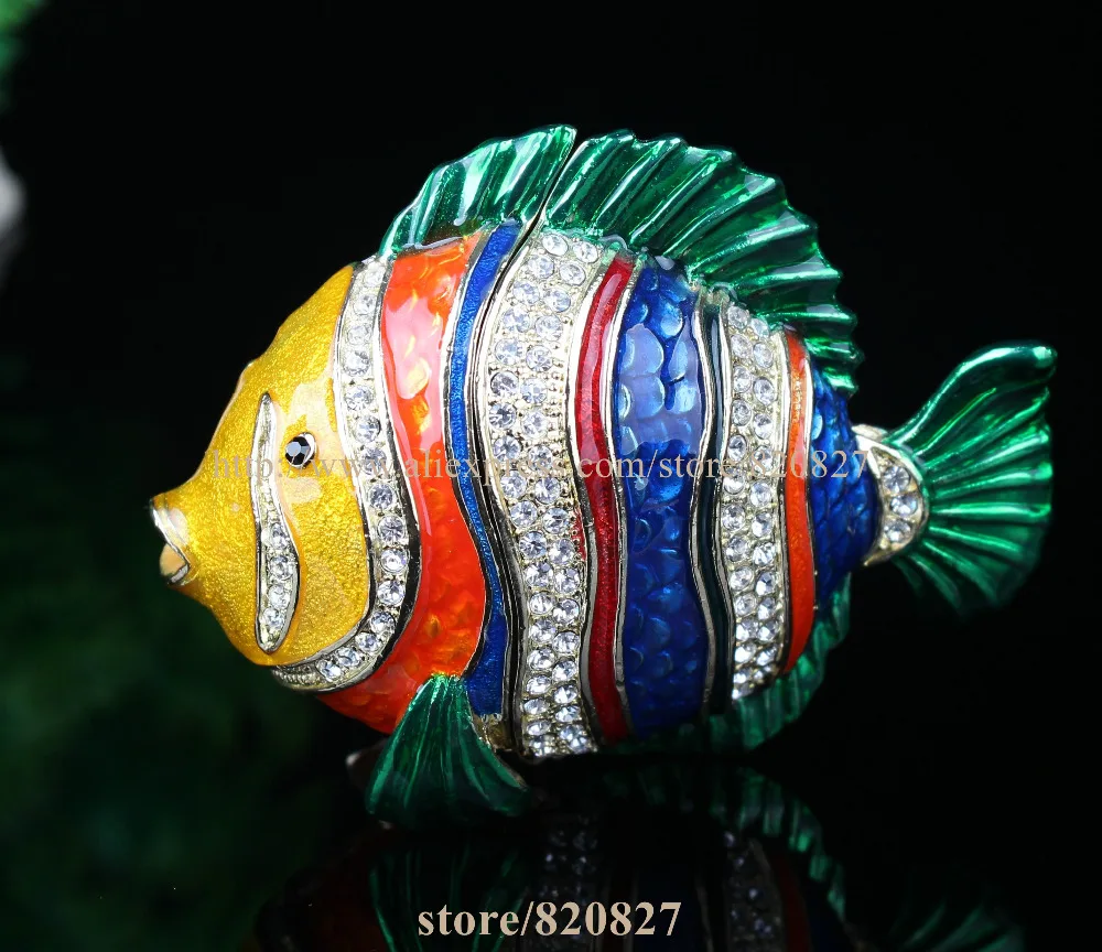 Striped Fish Bead Display Stand Christmas Decoration Trinket in Fish Design jewelry box display