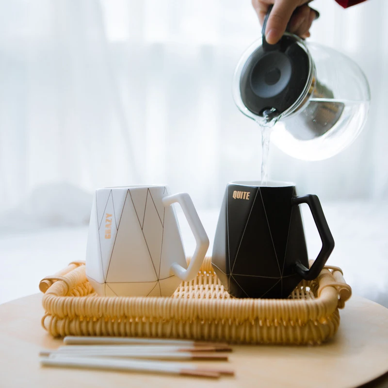 450 мл креативная керамическая кружка черно-белая полигон Геометрическая офисная чайная чашка кофейная чашка с кружкой для молока для друга семейный подарок