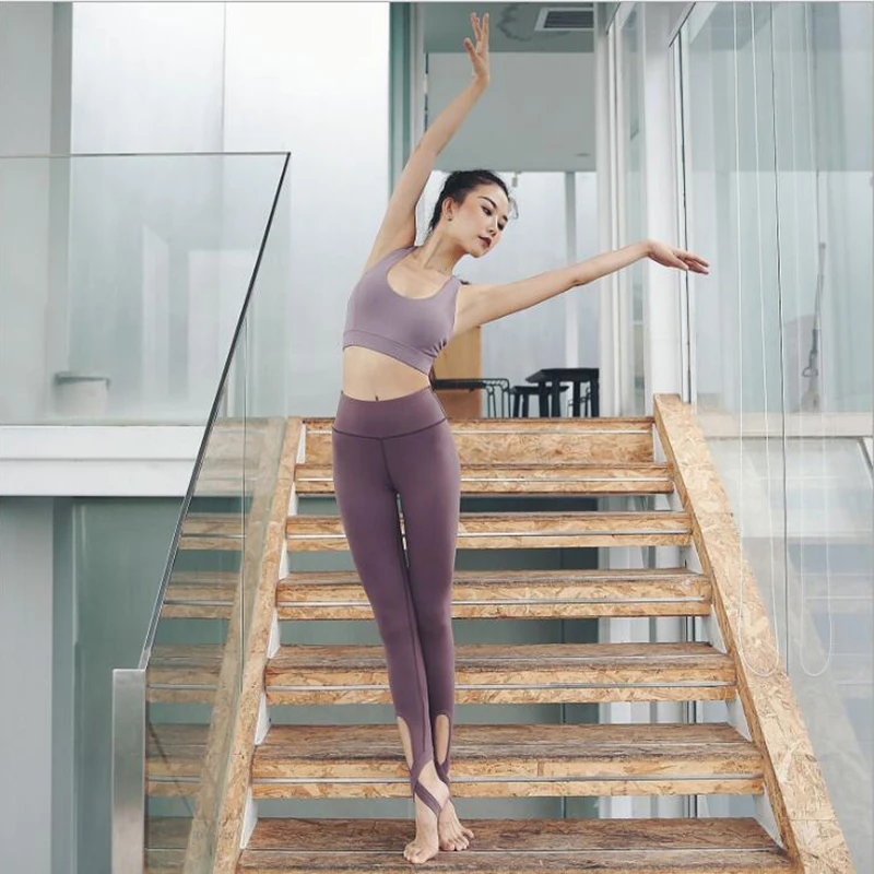 2 pcs yoga комплекты crossband на лифчике с пуш-ап эффектом, который+ хип трусы с пуш-апом, спортивная одежда для женская спортивная одежда тренировки одежда тонкий комплект для фитнеса