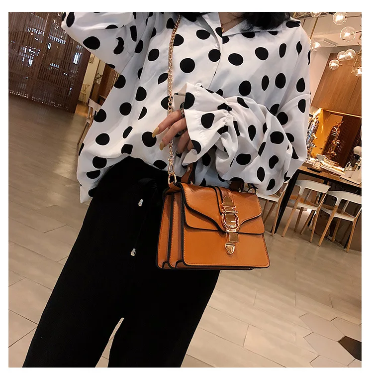 10602333844_813487315