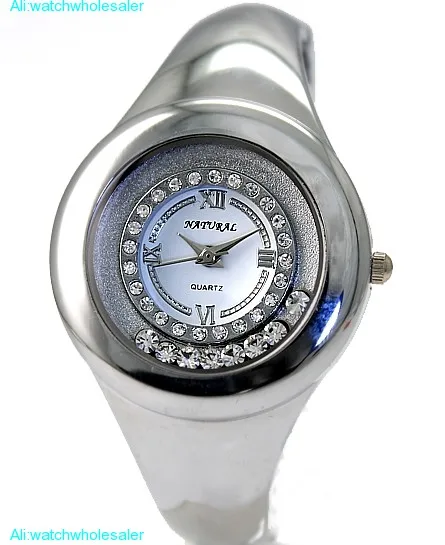 New Shiny Silver Band Round PNP Shiny Silver Watchcase Women Bangle Watch FW678C